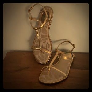 New Calvin Kline Erika metallic gold sandals 8M